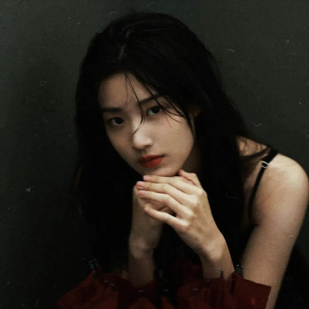 旧庭空锁迟来悔