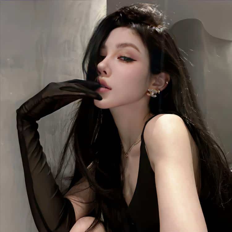 璀璨舞台：光影交织